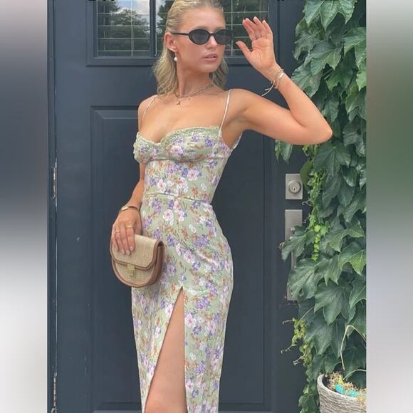 House of CB Charlotte Peony Print Midi Sundress Size M Medium New - Picture 2 of 12